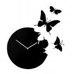 оригинальное зеркало с бабочками