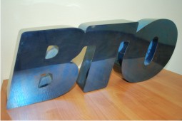 фото объемных металлических букв объемные металлические буквы