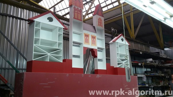 витрина леонардо красный кит мытищи производство